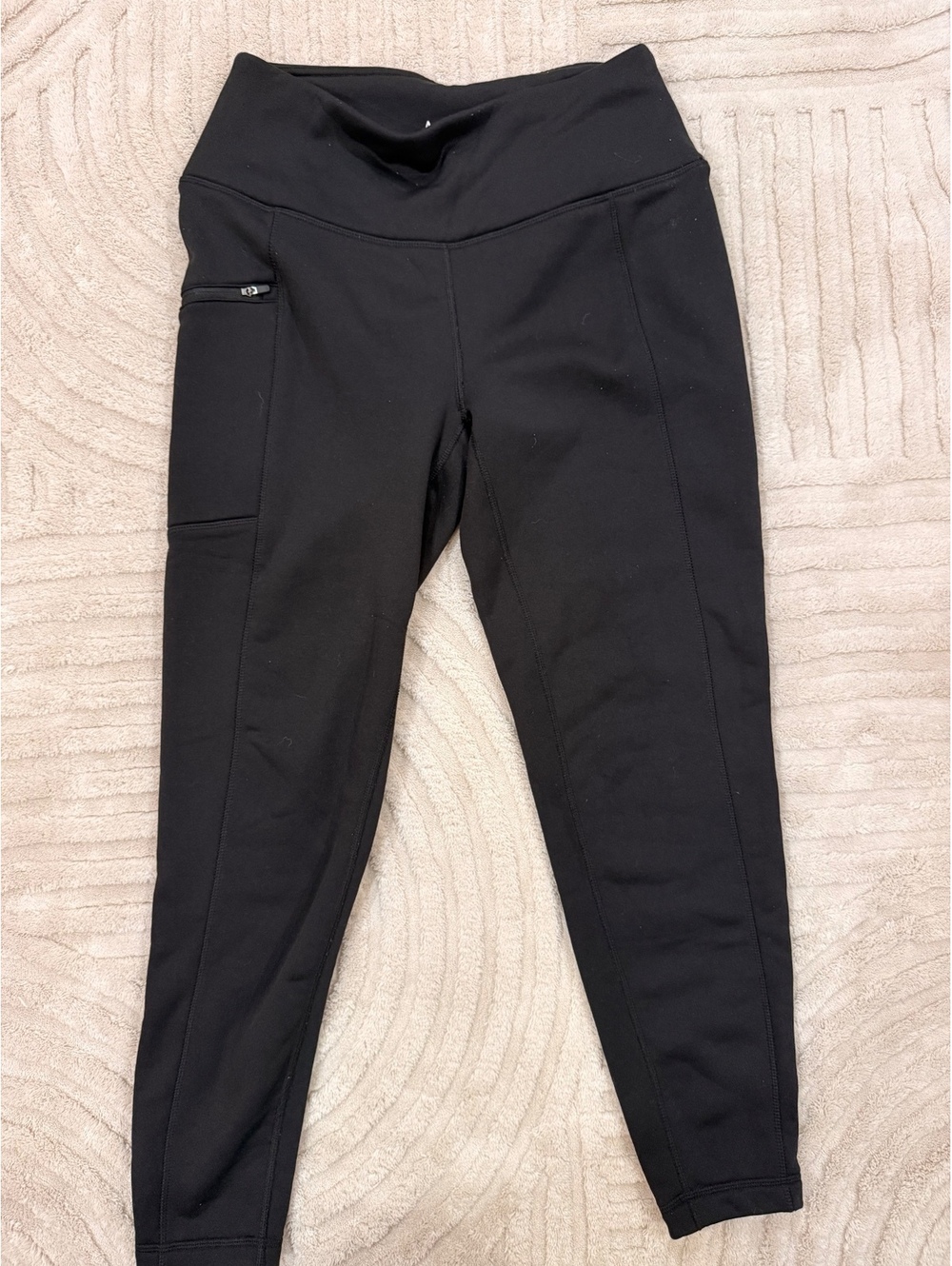 Avalanche Women's Black Fleece-Lined Leggings Large